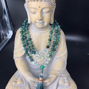 Stunning Mala Necklace Jade & Quartz